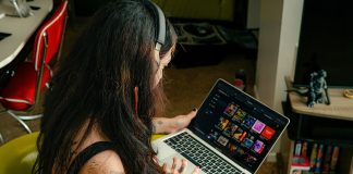 The growth of online media covering adult entertainment industries uk sex chat
